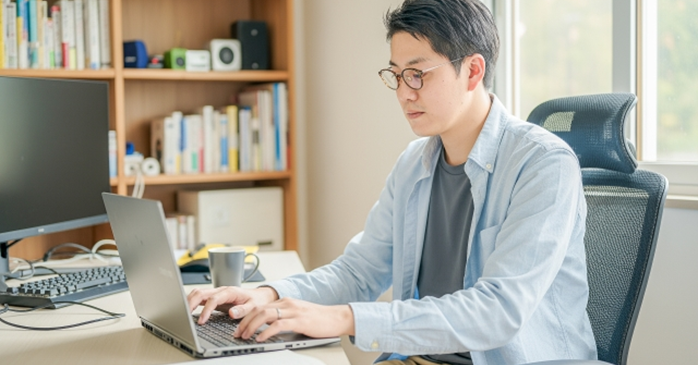 プログラミングの在宅バイト種類別・月収比較表