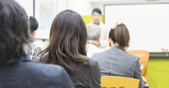 Copilotで効果的なプロンプト設計の学習は講座がおすすめ